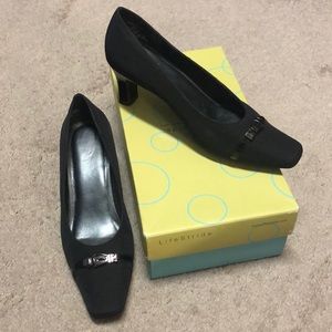 Black LifeStride dress shoes high heels comfy